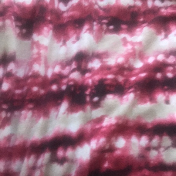 Size:Small - Picture 3 of 3